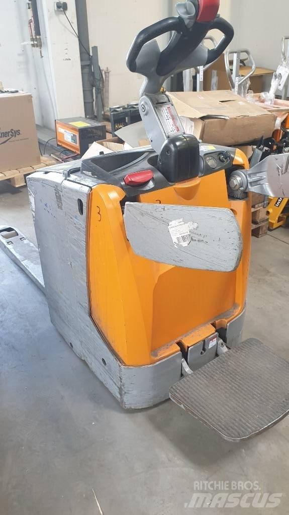 Still EXU-SF 20 Carrelli elevatori bassi a piattaforma