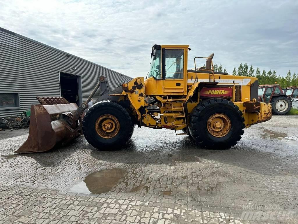 Volvo L180C Pale gommate
