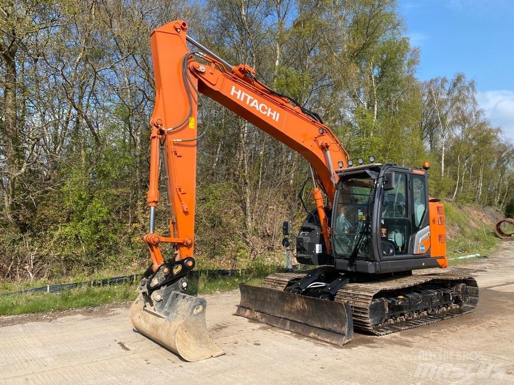 Hitachi ZX135USBL-7 Escavatori cingolati