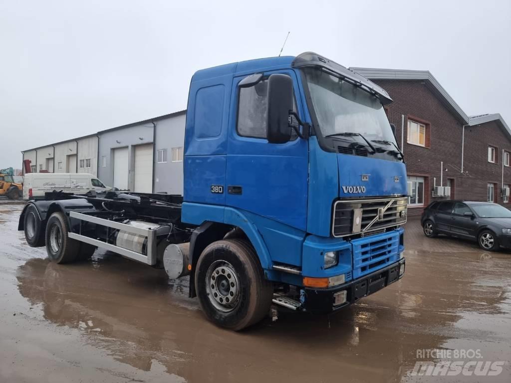 Volvo FH 12 Camion con gancio di sollevamento