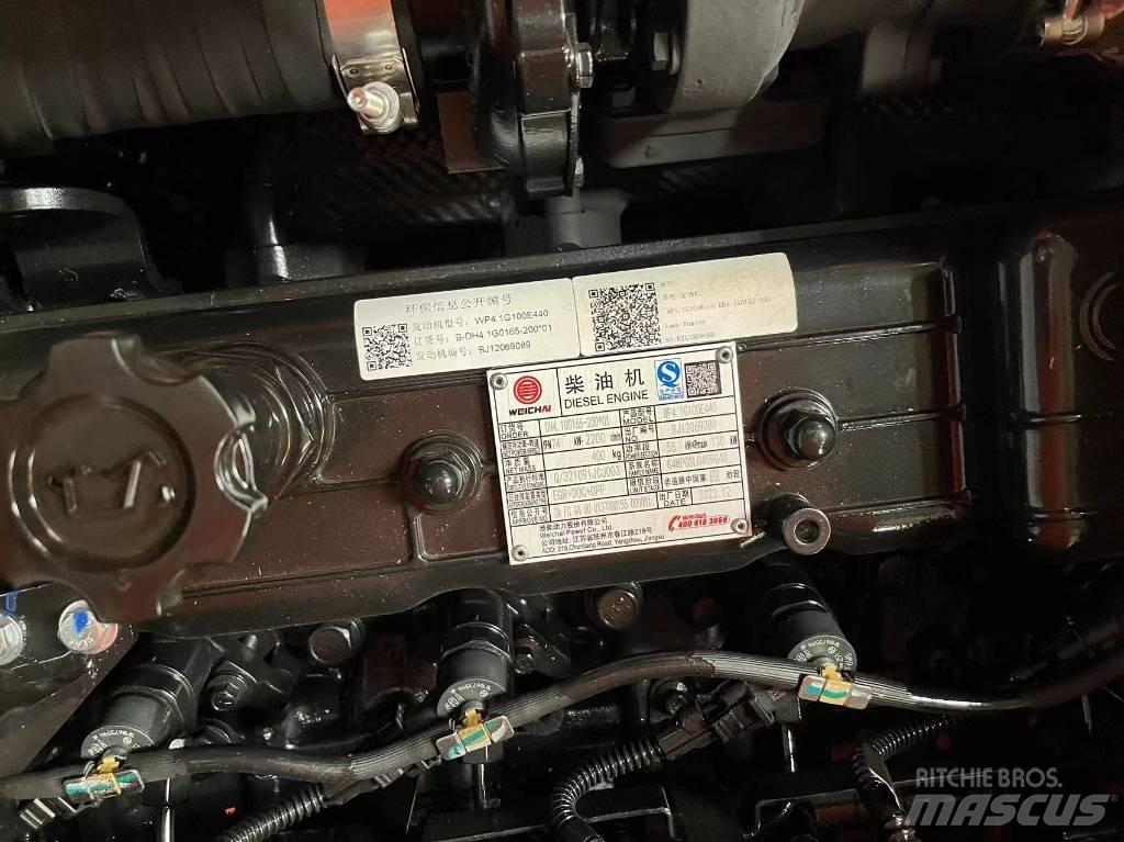 Lonking 6135 Escavatori medi 7t - 12t