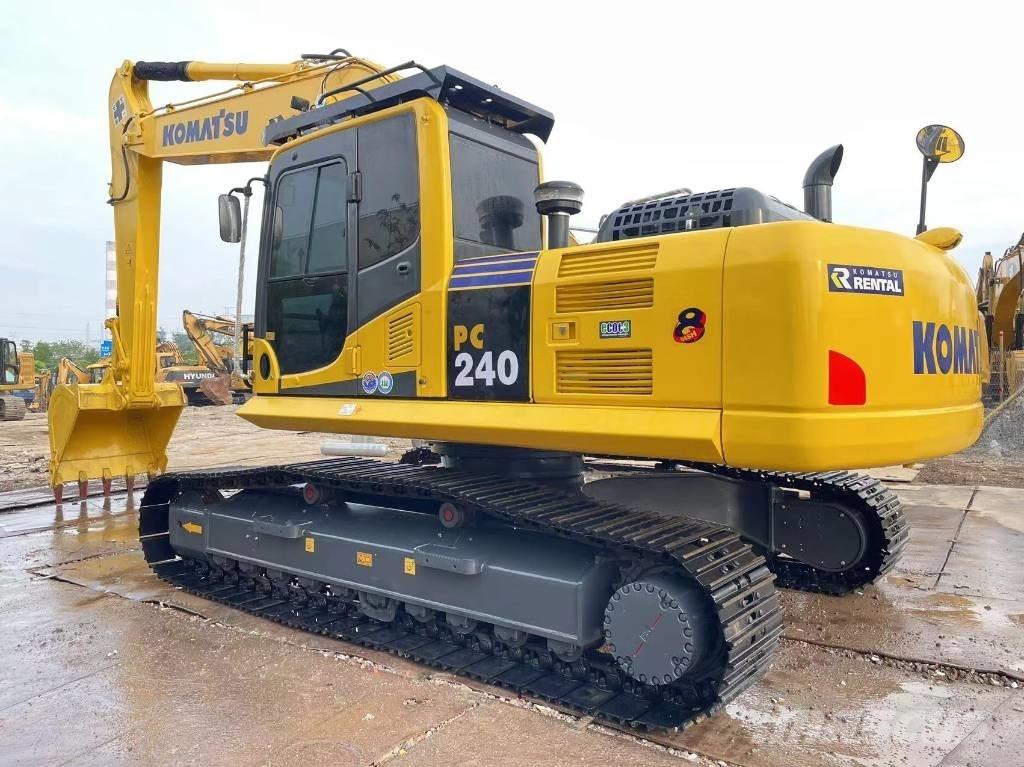 Komatsu PC 240 LC-8 Escavatori cingolati