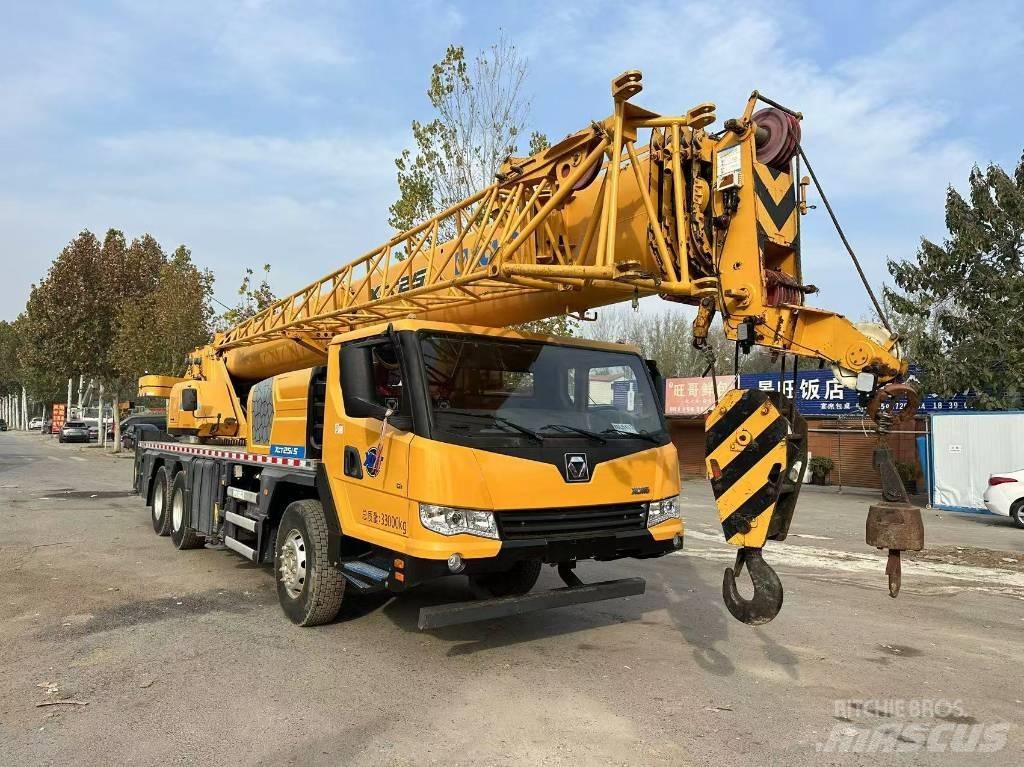 XCMG XCT25 Gru per tutti i terreni