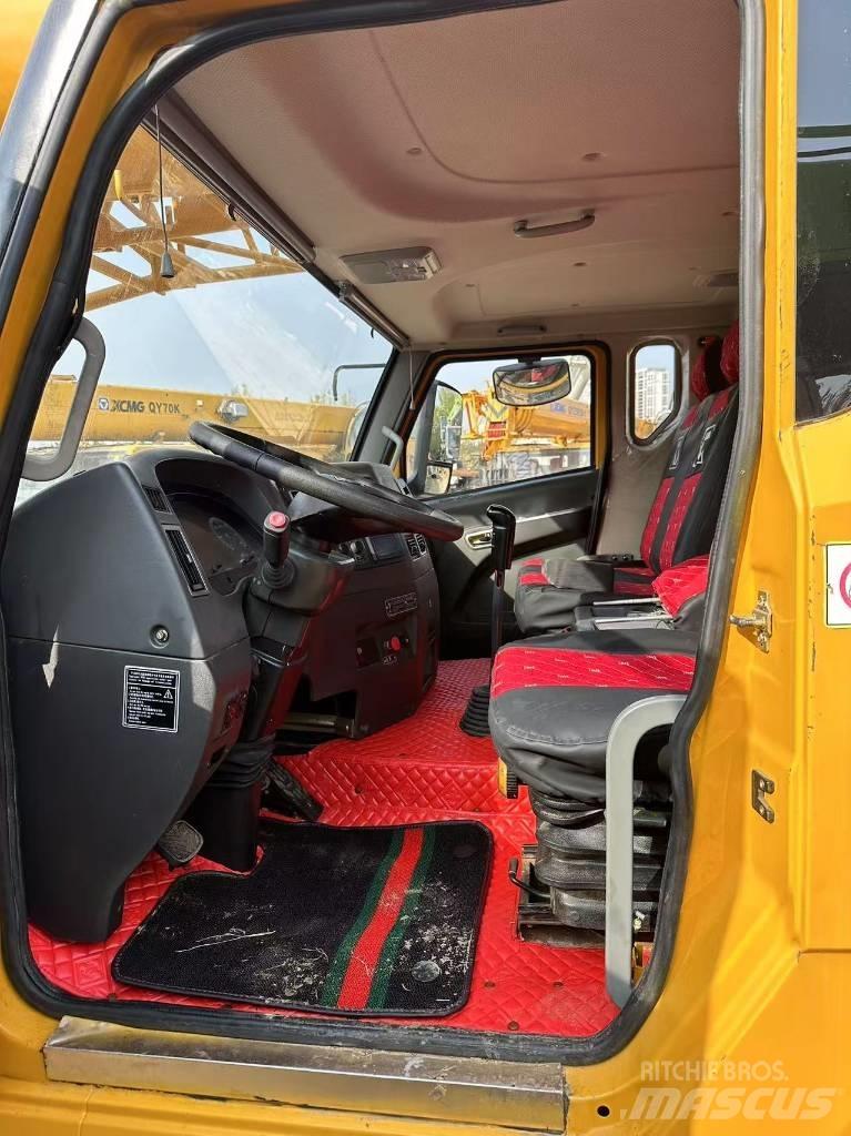 XCMG XCT25 Gru per tutti i terreni