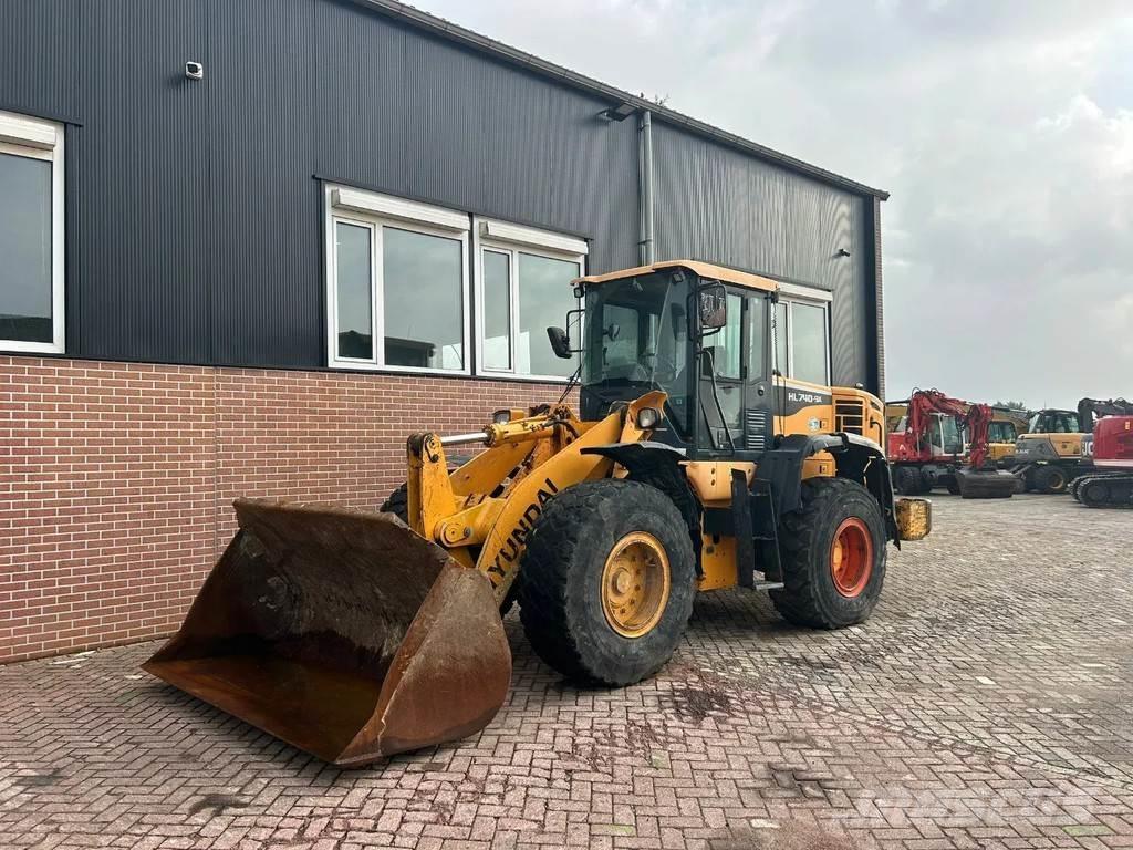 Hyundai HL 740-9A Pale gommate