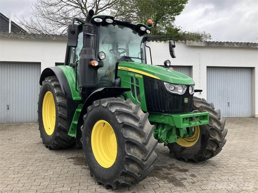 John Deere 6120M Trattori