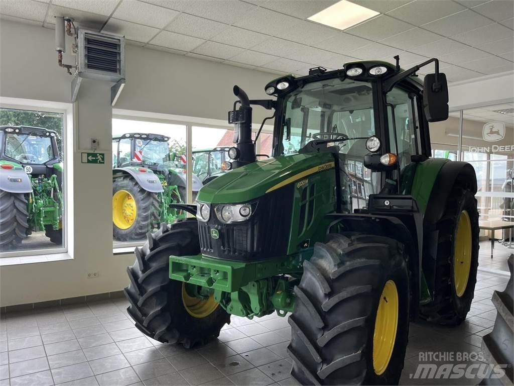 John Deere 6120M Trattori