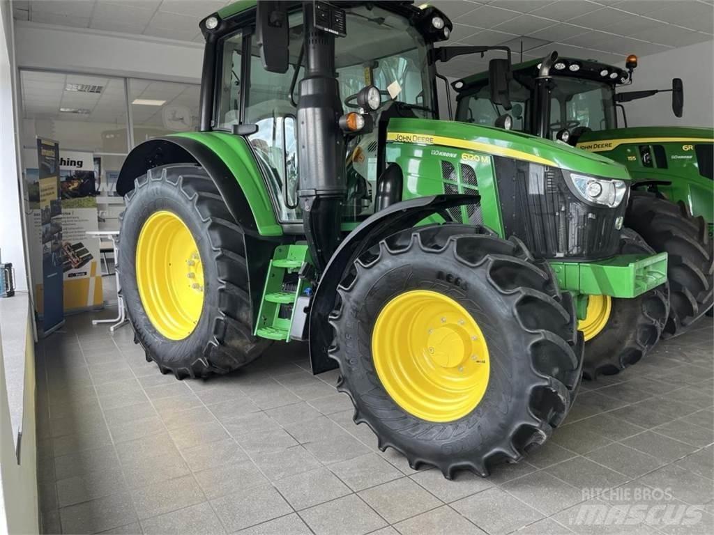 John Deere 6120M Trattori