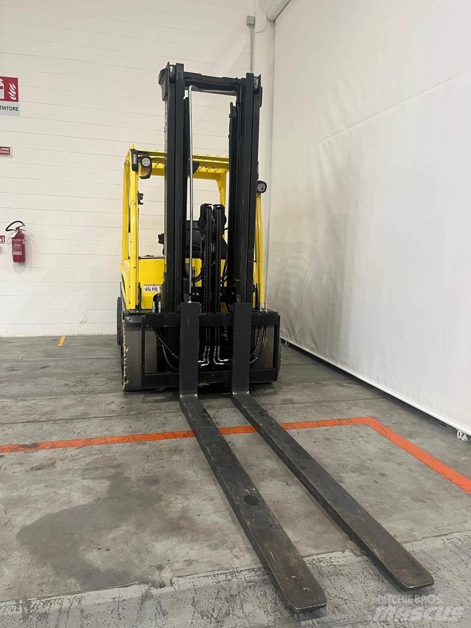 Hyster J5.5XN6 Carrelli elevatori elettrici