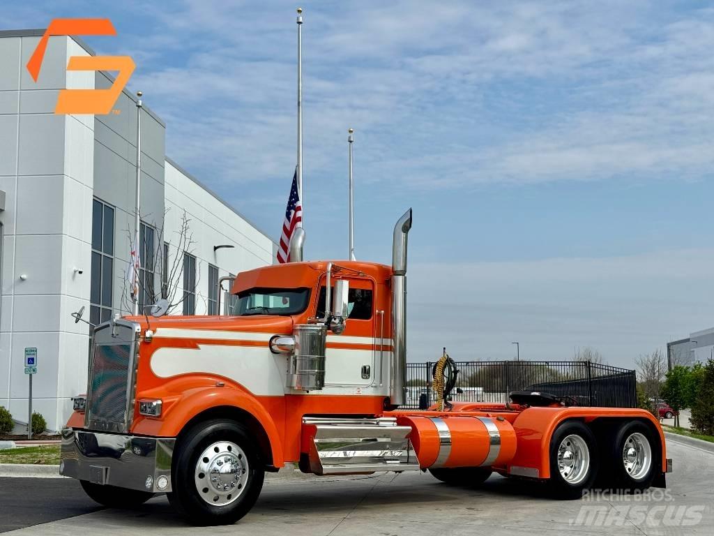 Kenworth W900 Motrici e Trattori Stradali