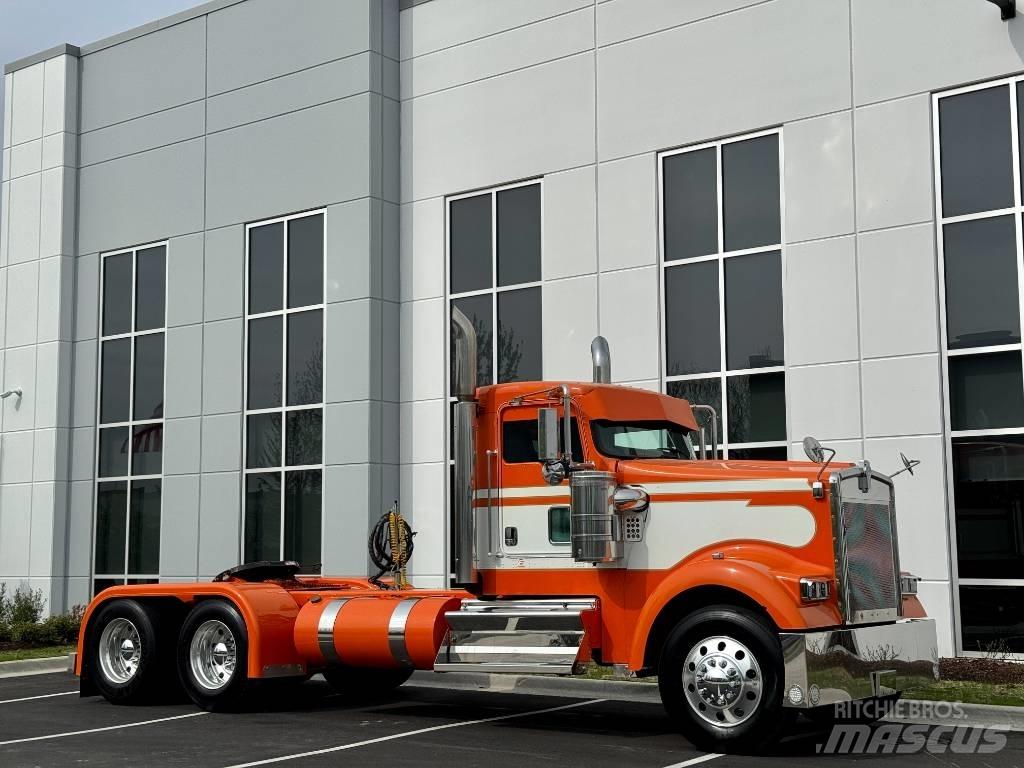 Kenworth W900 Motrici e Trattori Stradali
