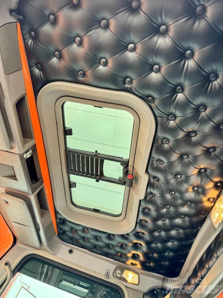 Kenworth W900 Motrici e Trattori Stradali