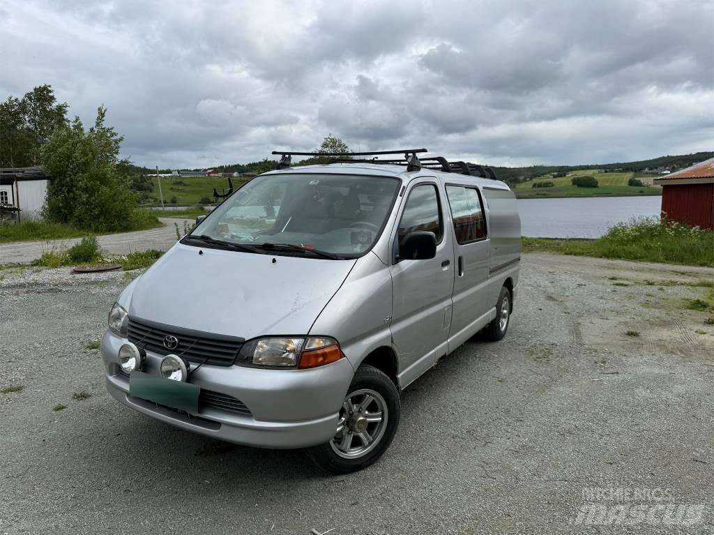 Toyota Hiace 4x4 Furgone chiuso