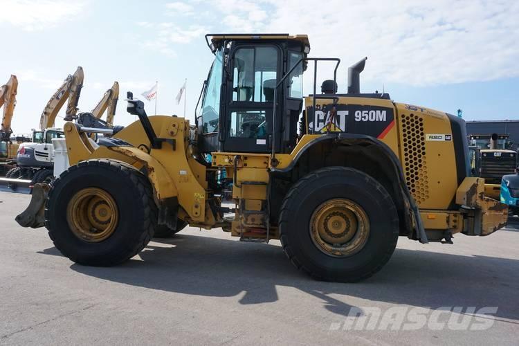 CAT 950M Pale gommate