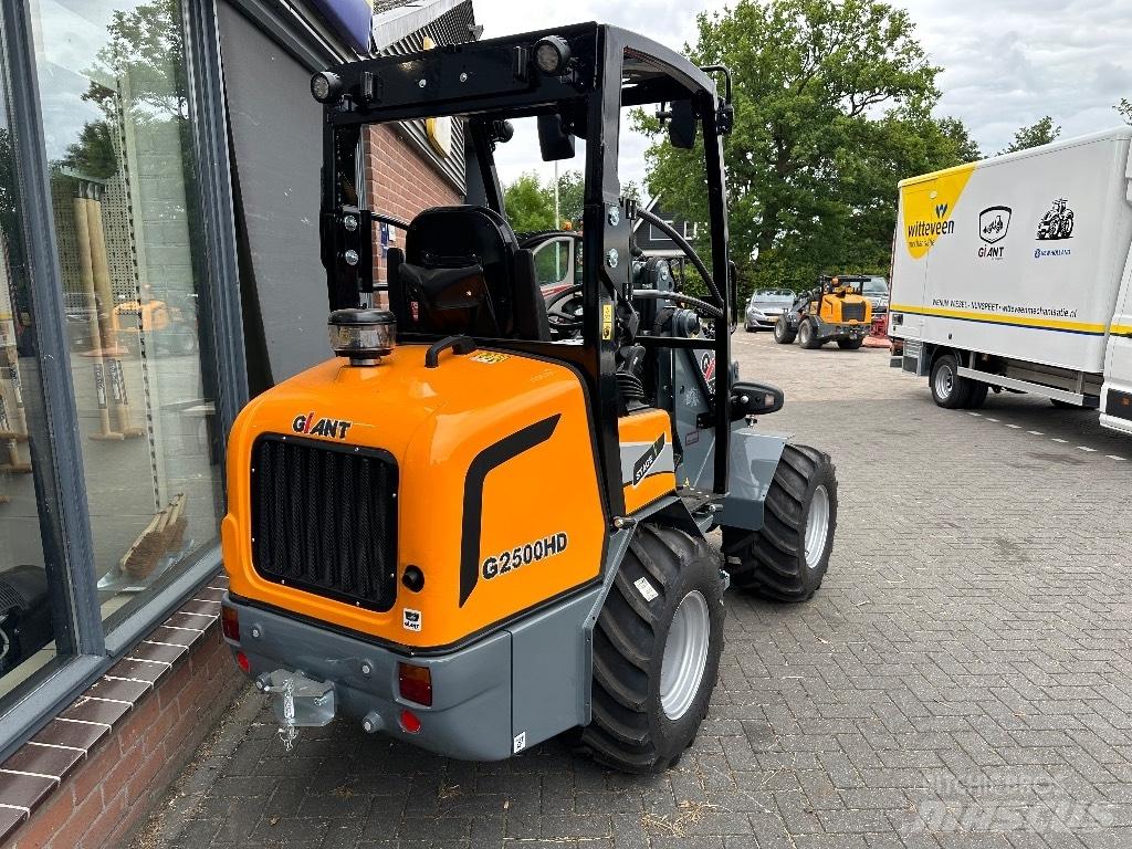 GiANT G2500HD Pale multiuso