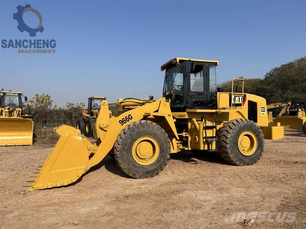 CAT 966 G Pale gommate