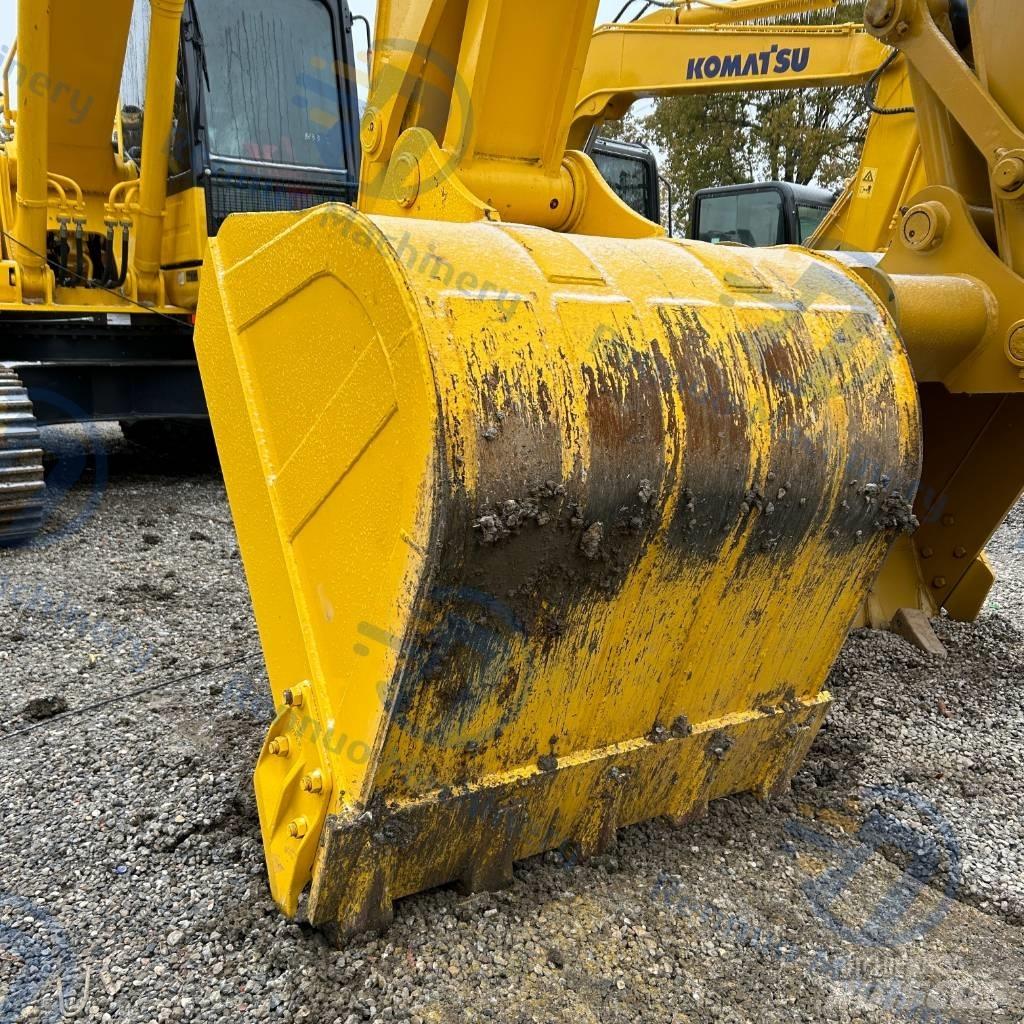 Komatsu PC200-8 Escavatori cingolati