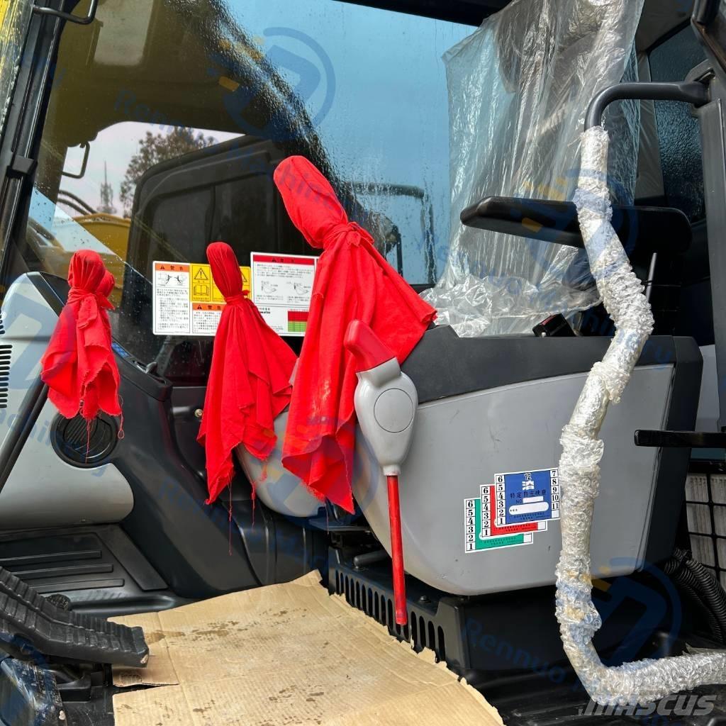 Komatsu PC200-8 Escavatori cingolati