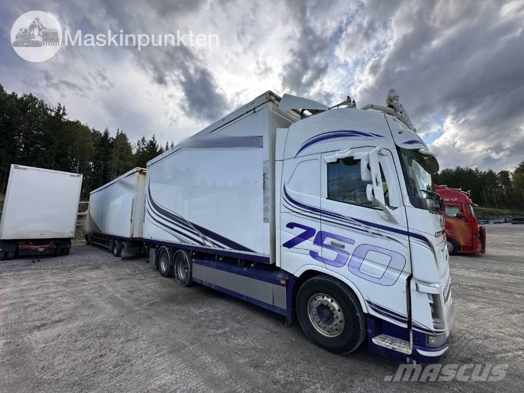Volvo FH 16 750 Autocarri per segatura e cippato