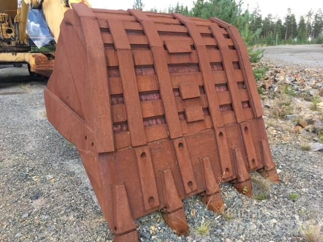 Komatsu PC 1000-1 Escavatori cingolati