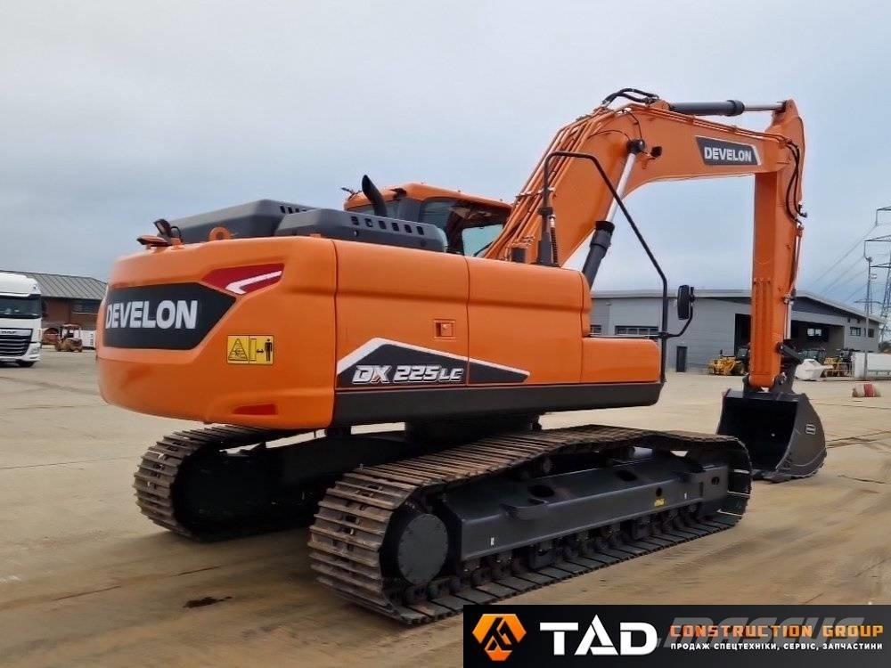 Develon DX 225 LC-7M Escavatori cingolati