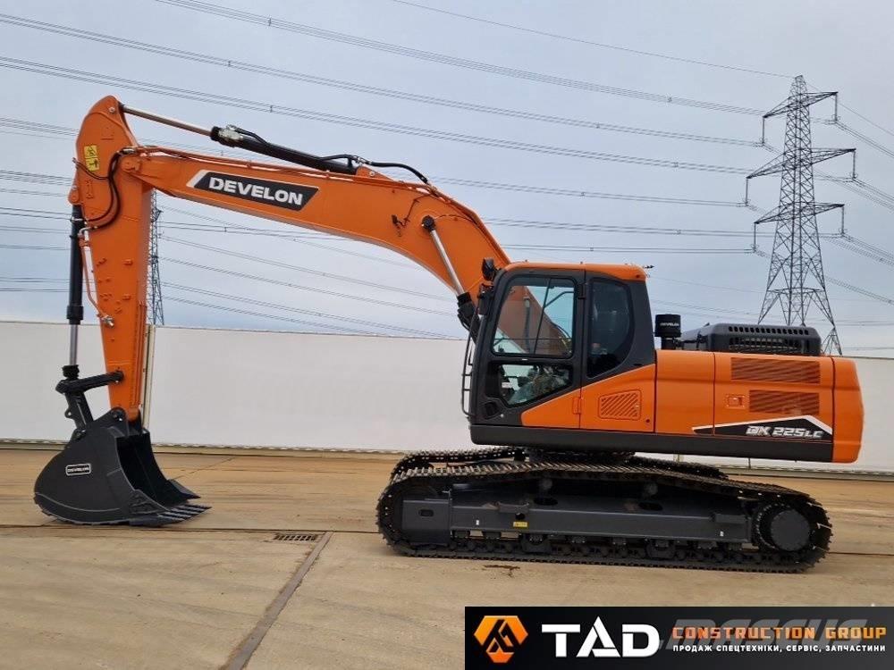 Develon DX 225 LC-7M Escavatori cingolati