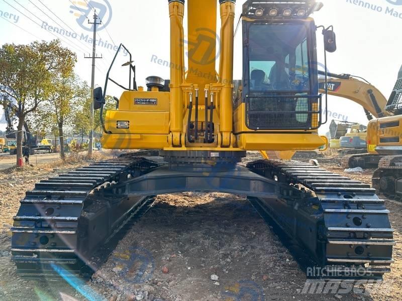 Komatsu PC450-8 Escavatori cingolati