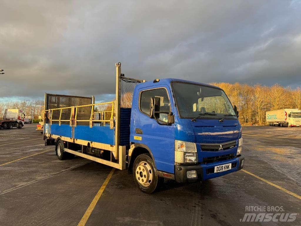 Mitsubishi Canter Camion con sponde ribaltabili