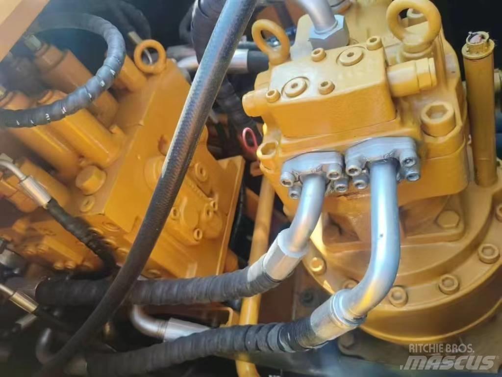 Sany 235C Escavatori cingolati