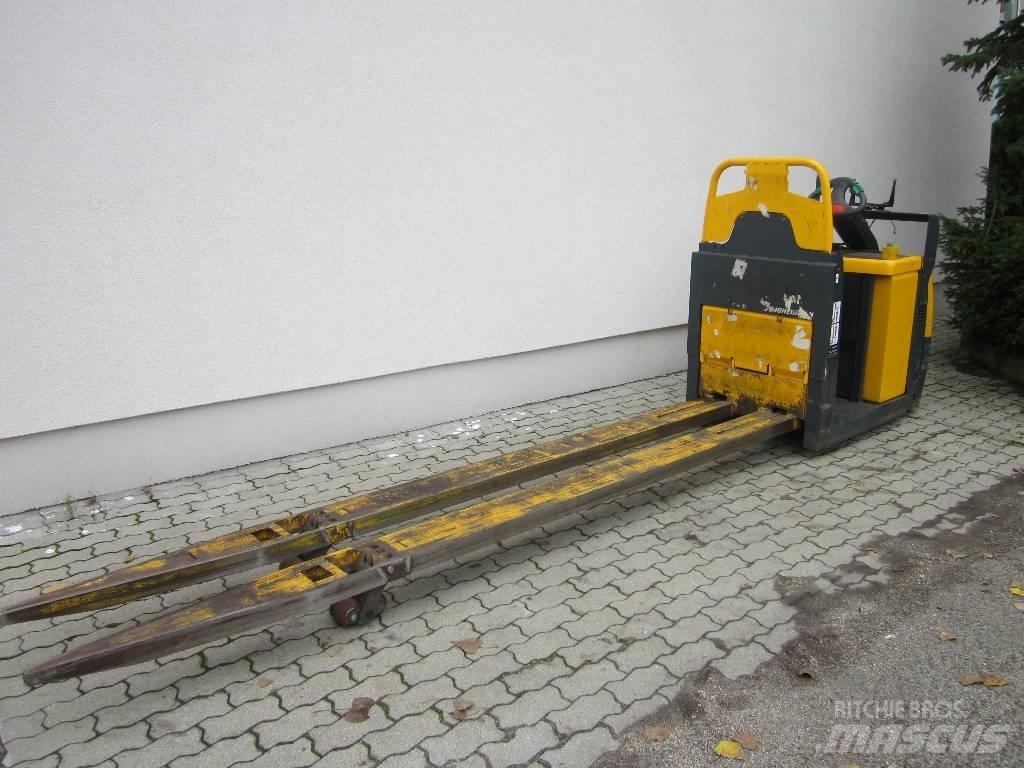 Jungheinrich ECE230 Carrelli elevatori elettrici