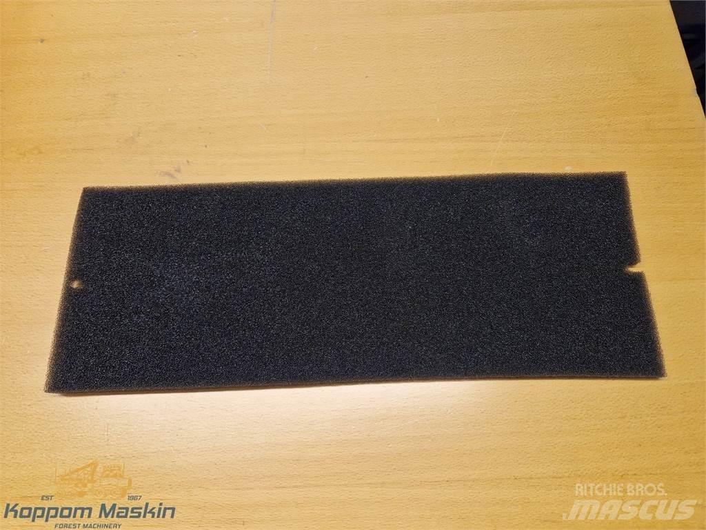 Ponsse 21-8233 Cabine e interni