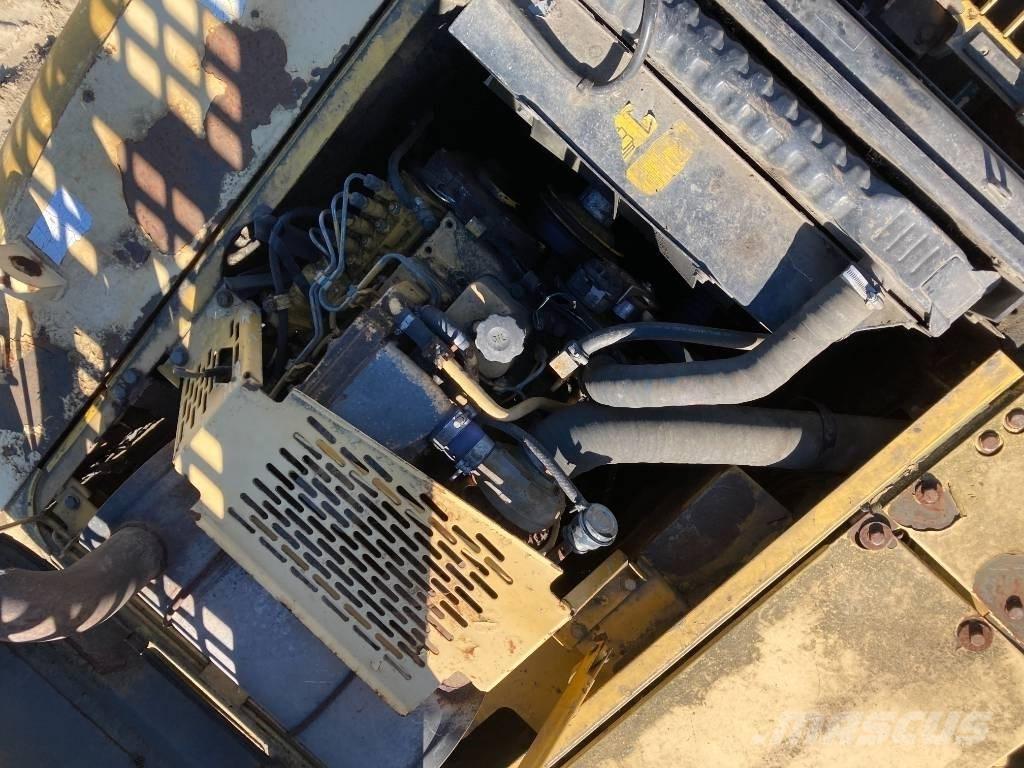 Komatsu PW 170-6 Escavatori gommati