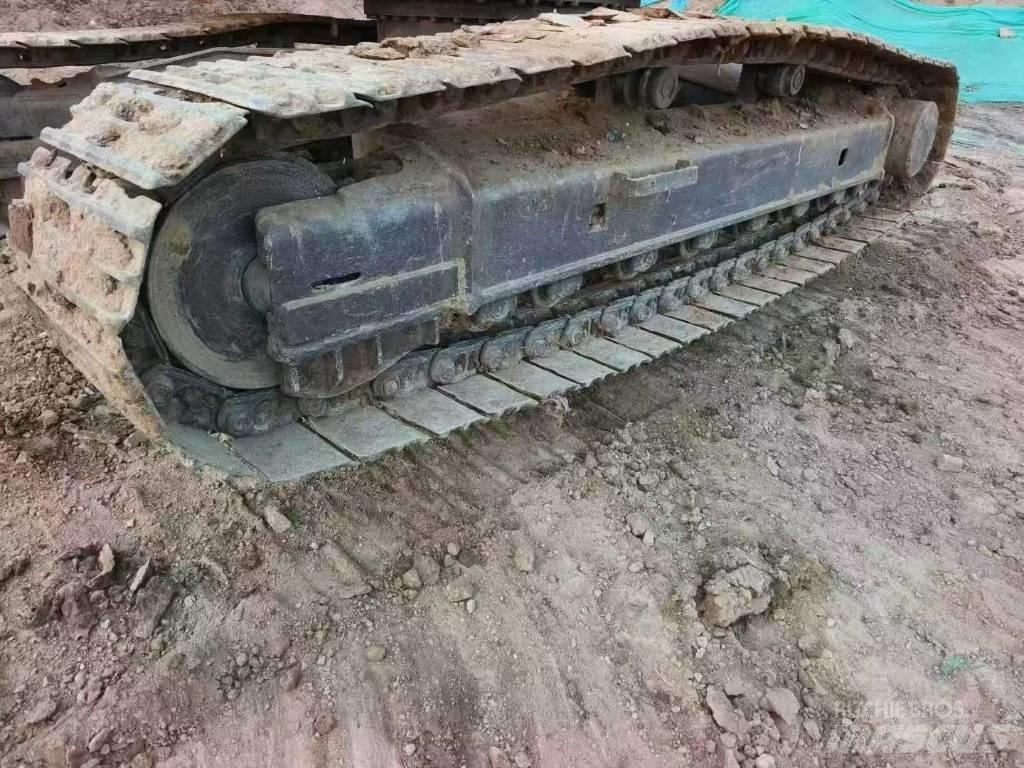 Kobelco SK 210-8 Escavatori cingolati