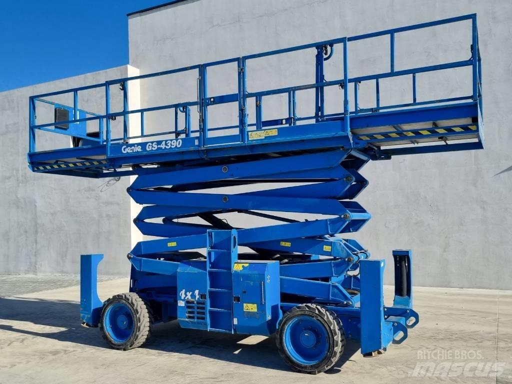Genie GS 4390 - R284 Piattaforme a pantografo