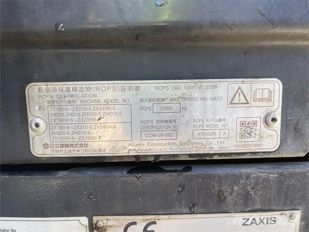 Hitachi ZX 210 LC-6 Escavatori cingolati