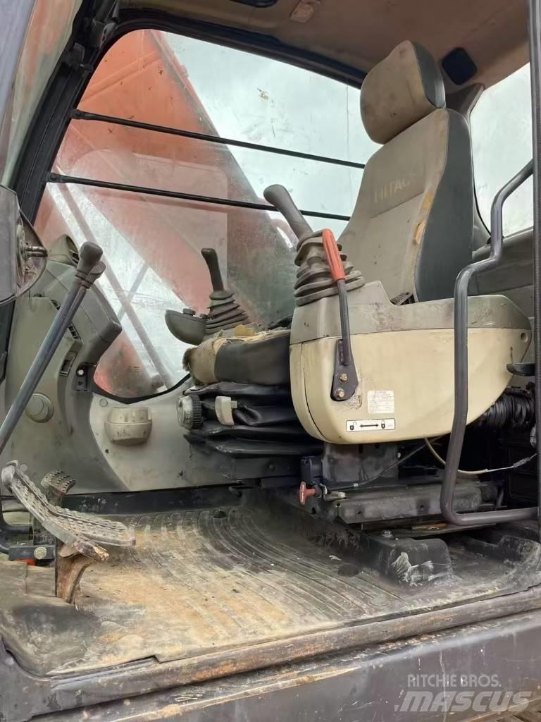 Hitachi ZX 200 Escavatori anfibi