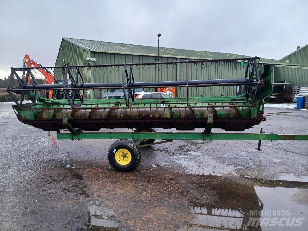 John Deere 1000 Coltivatori
