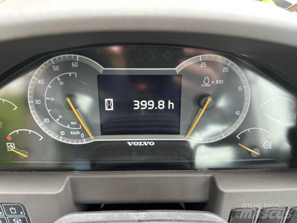 Volvo L 70 H Pale gommate