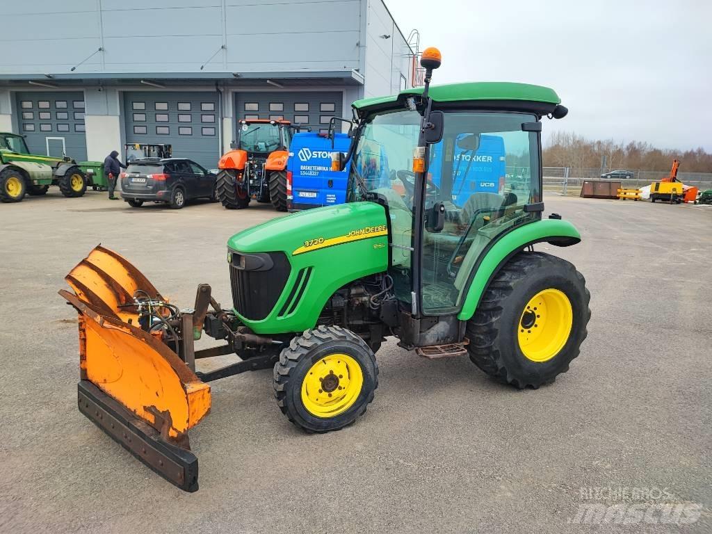 John Deere 3720 Trattori compatti