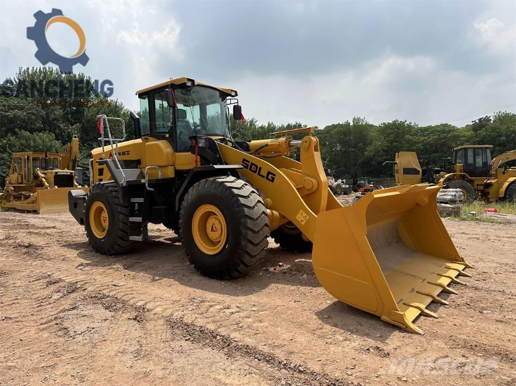 SDLG LG956F Pale gommate