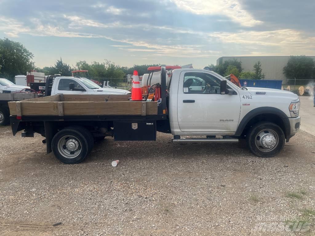 RAM 5500 Camion con sponde ribaltabili
