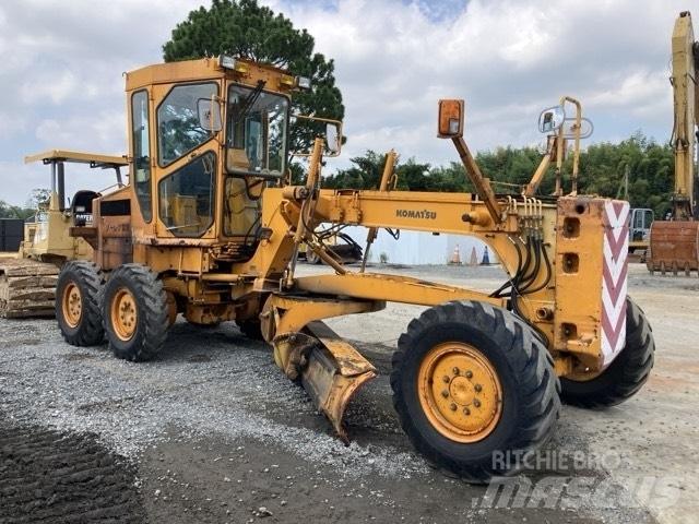 Komatsu GD 405 A-2 Motorgraders