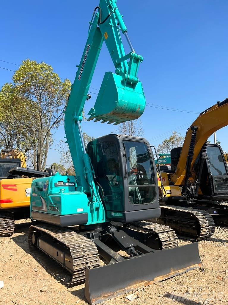 Kobelco SK 75 Miniescavatori