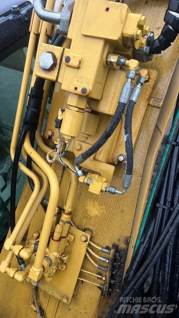 CAT 320 EL Escavatori cingolati