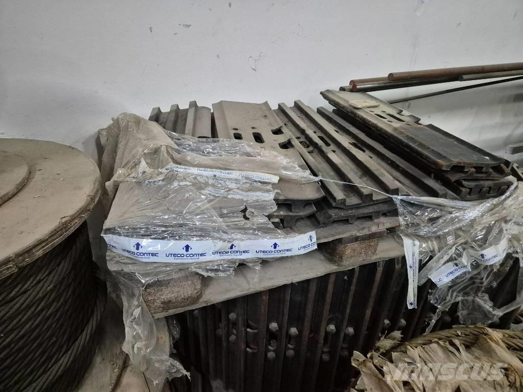 CAT 900 F Catene, cingoli e sottocarro