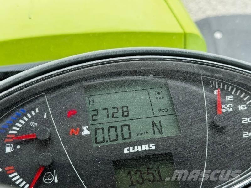 CLAAS AXION 830 Trattori