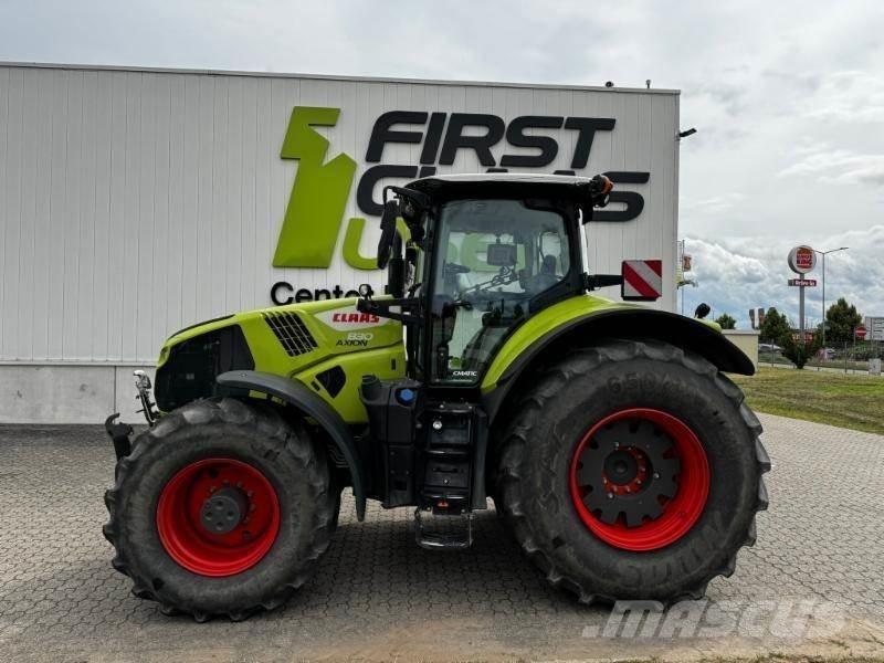 CLAAS AXION 830 Trattori