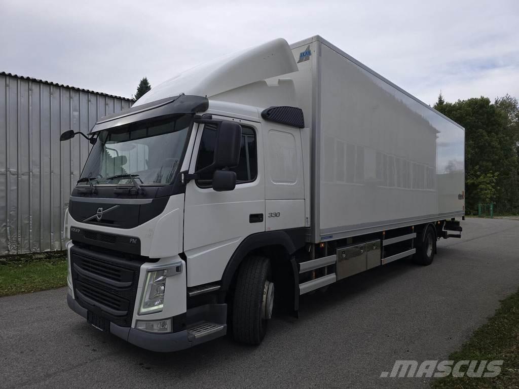 Volvo FM330 4X2 Camion cassonati