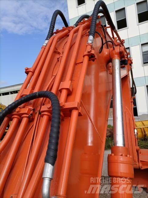 Doosan DX 300 Escavatori cingolati