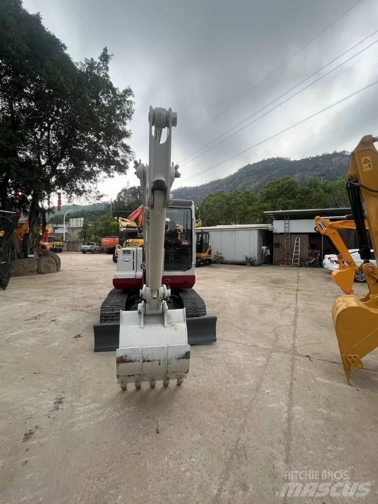 Takeuchi TB180C Escavatori cingolati